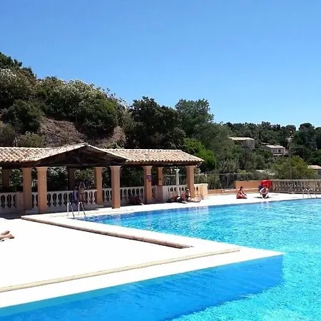 شقة Cosy - Vue - Grande Piscine - Au Calme روكبرون-سور-أرجينس